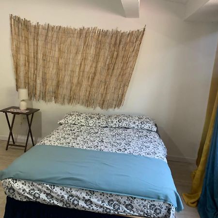 Joebi'S House Walking Distance To Rocky Cay Beach Ideal For Families Or Groups Buenavista  Exterior photo